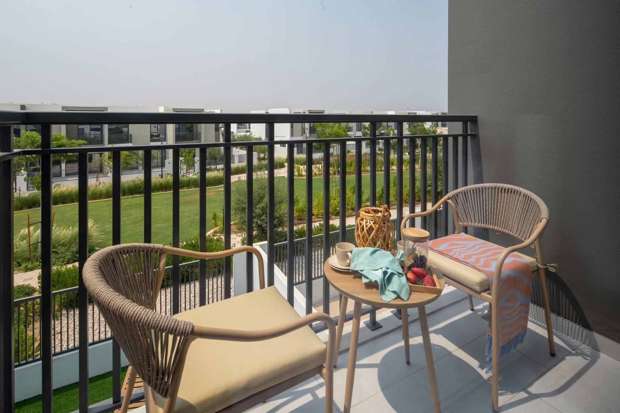 Frank Porter - La Rosa 6 Dubaj Exteriér fotografie